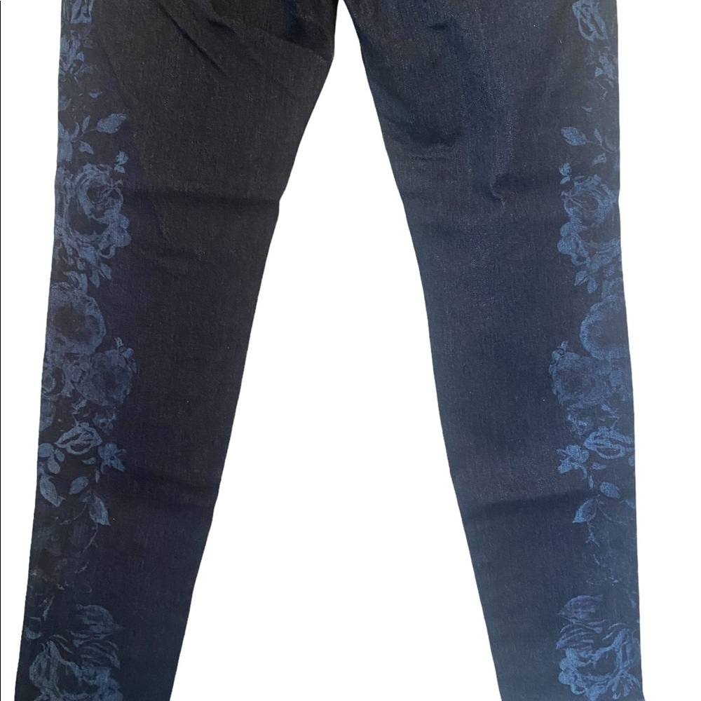 J Brand Super Skinny Mid-Rise Jeans - Picture 8 of 13